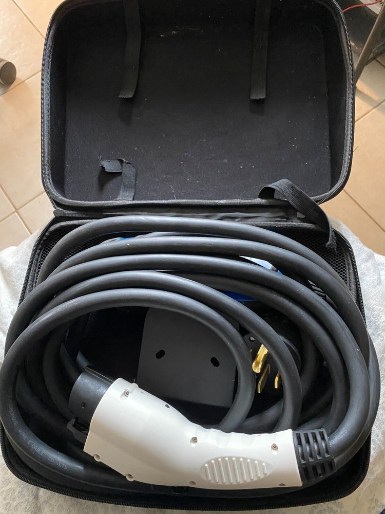 32AMPS Level 2 EV Charger (220V 32A 25ft )Portable EV Charging Cable