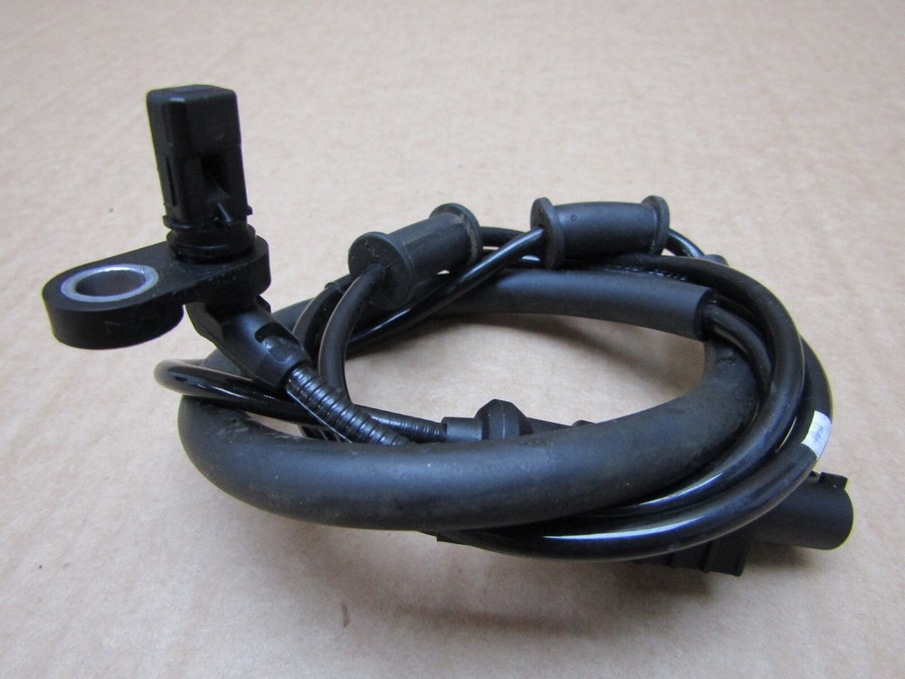 Kawasaki Ninja Z1000SX 2020 1,996 miles rear ABS sensor (10126)