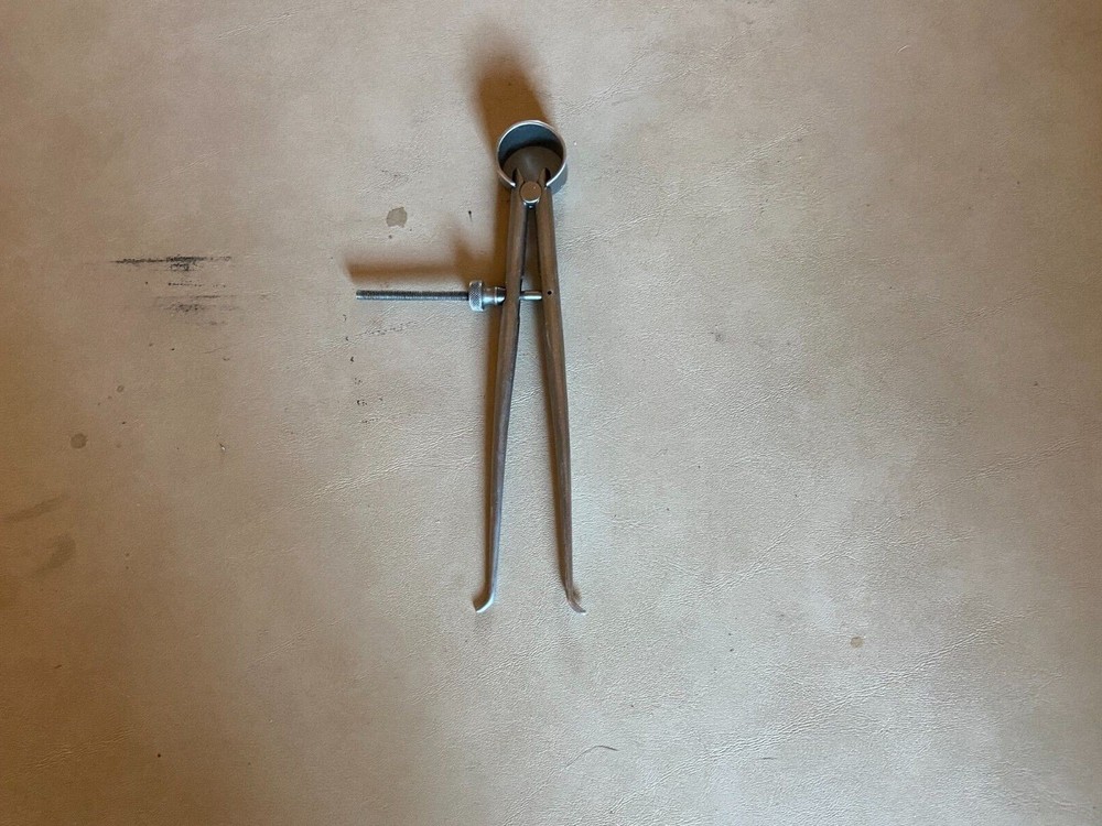 Starrett 6" Inside and Outside Round Spring Caliper Set