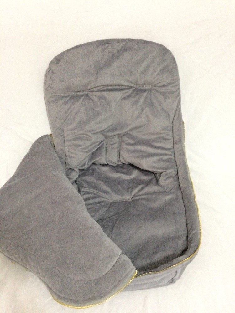 Baby footmuff/ bunting