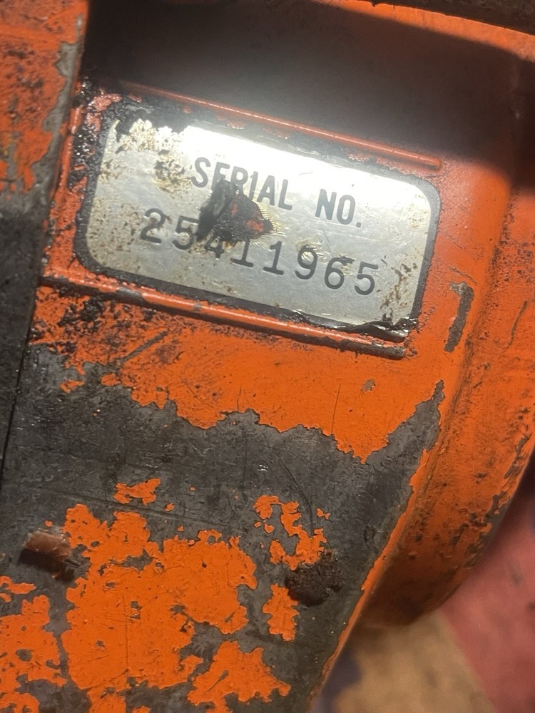Dayton Model 27537A Chainsaw
