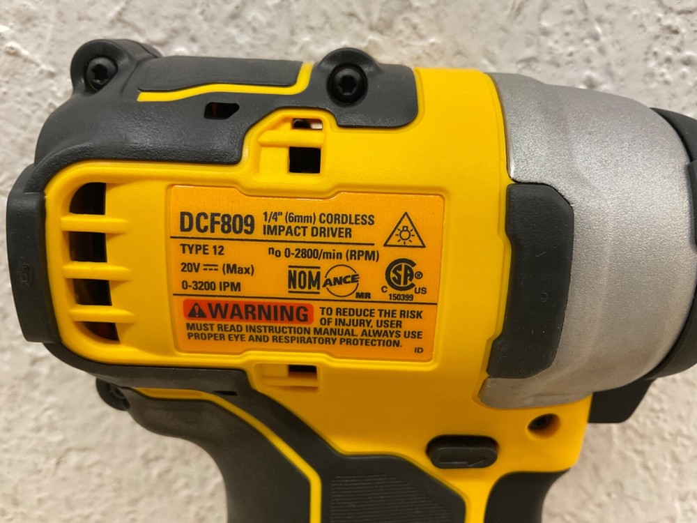 DEWALT DCF809D1 ATOMIC 20V Brushless Cordless Compact 1/4” Impact Driver Kit