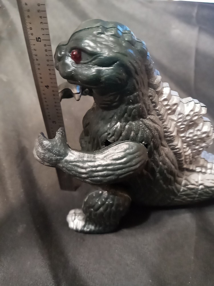 DINOSAUR GODZILLA COPY DOES NOT WORK SOLD AS IS