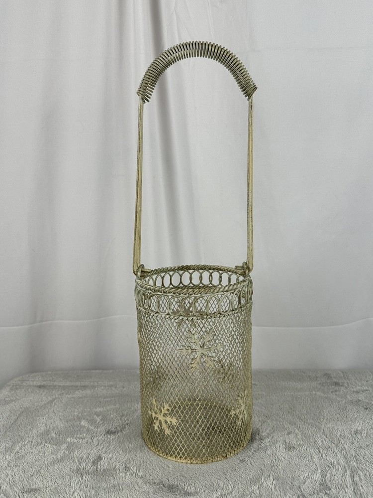 Decorative Metal Basket Snowflake Design