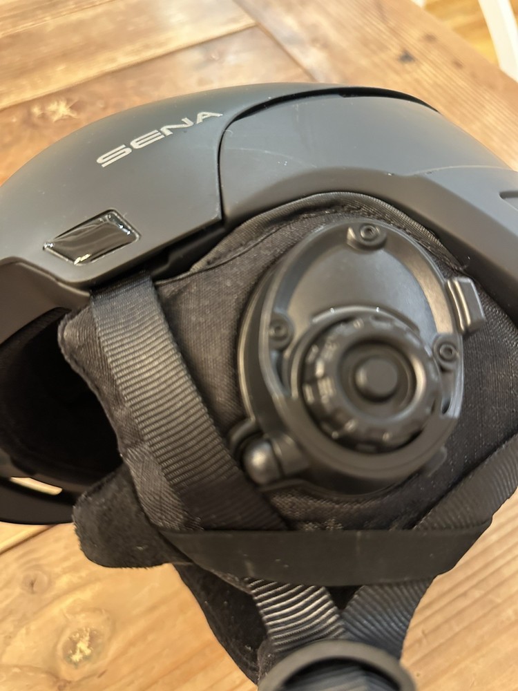 SENA Latitude S1 - Ski Snowboard Bluetooth Helmet - Size M - Mint Condition!