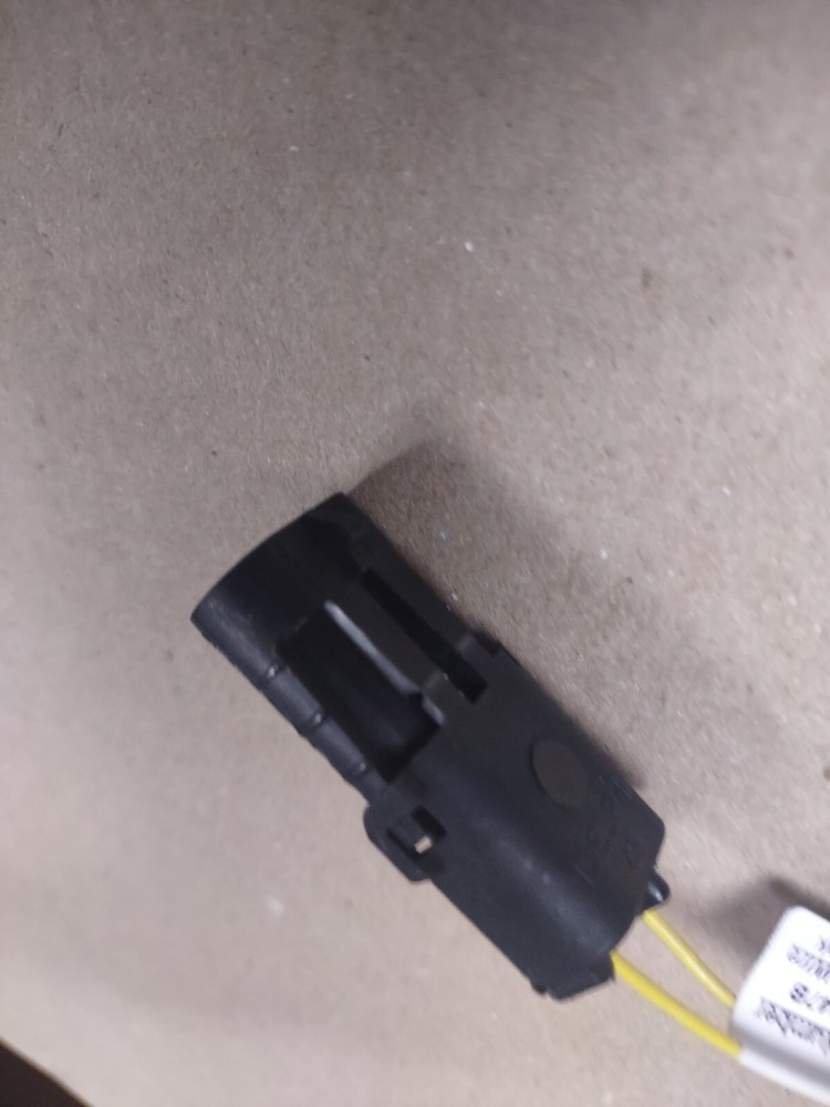 DYNASYS APU COOLANT LEVEL SENSOR