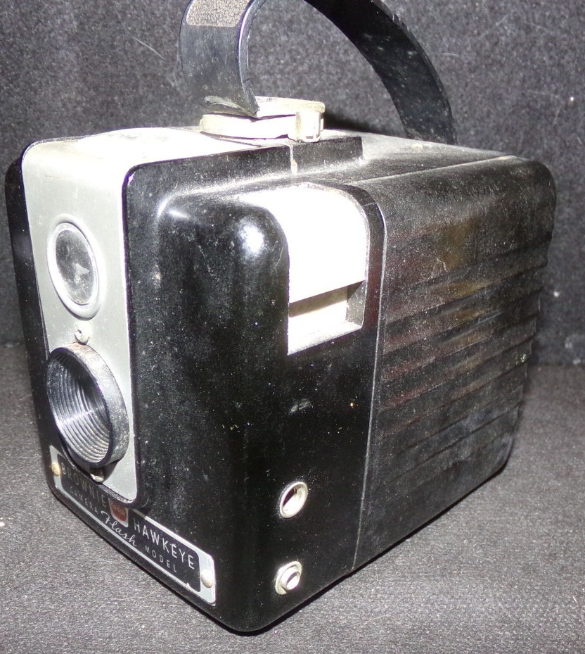 Kodak Brownie Hawkeye Camera w/Bklt