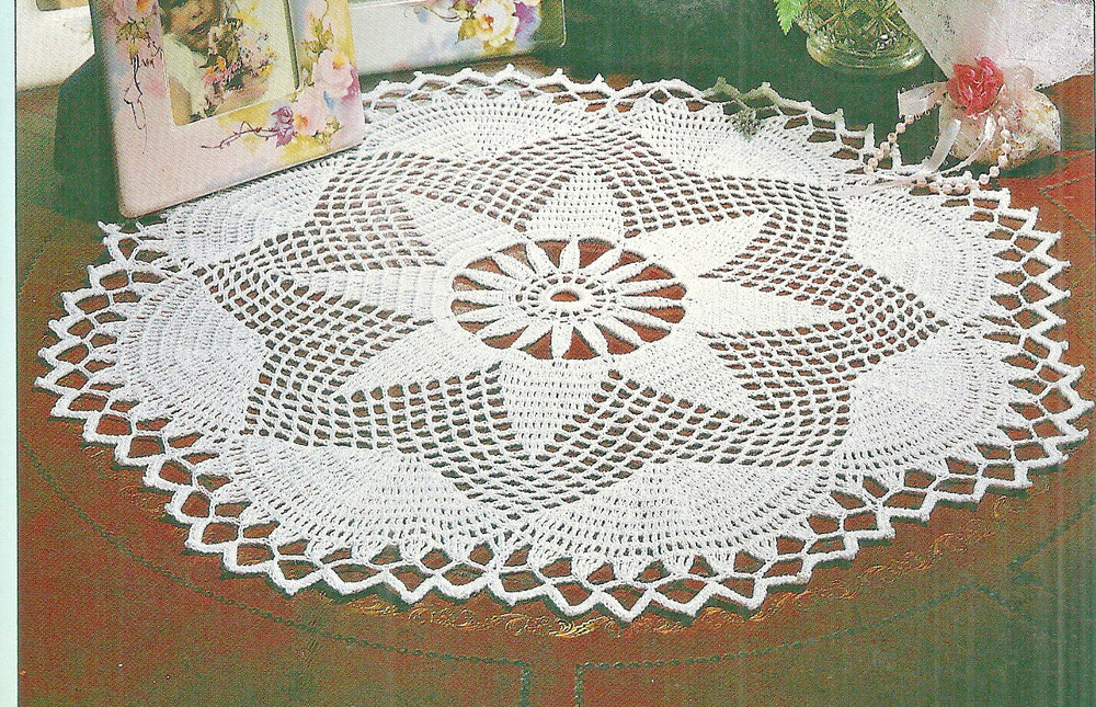 Stunning Star Centerpiece Doily CROCHET Pattern INSTRUCTION pages