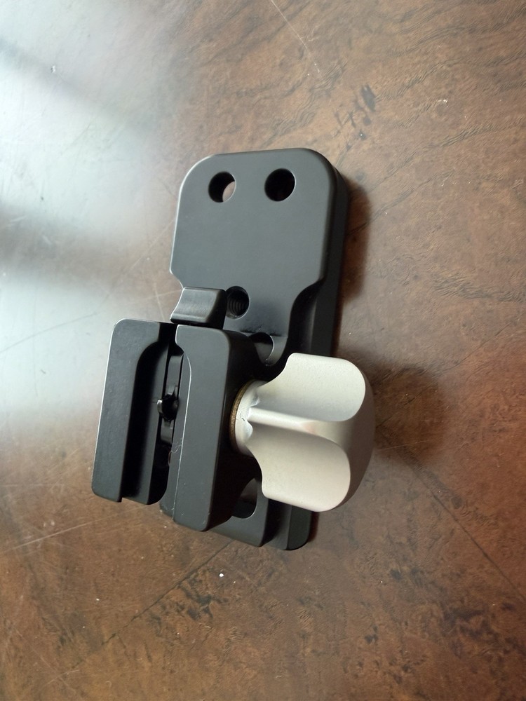 LCF-10B Foot for Nikon