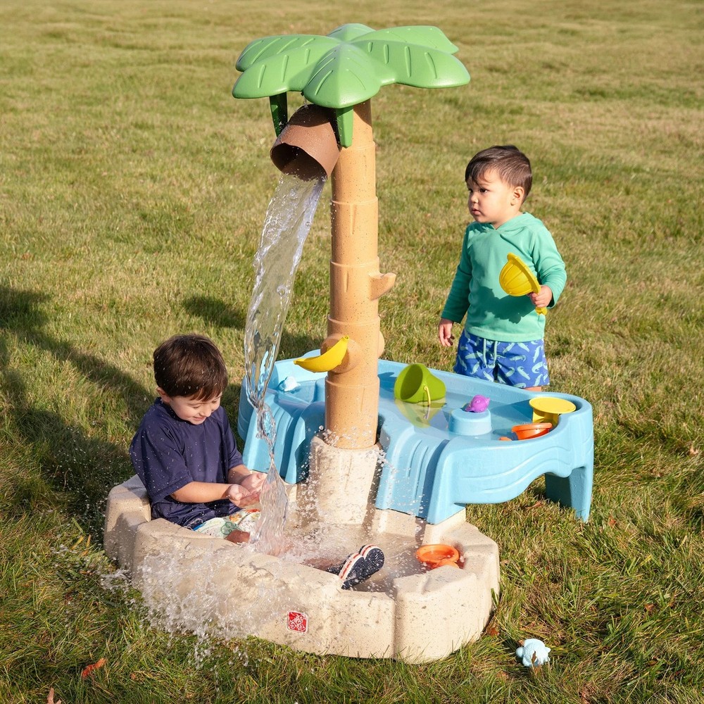 Step2 Tropical Splash Lagoon Water Play Set Water Park