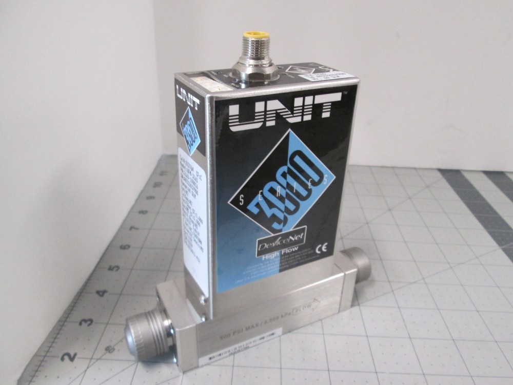 Unit, UFC-1665, N2, 60 SLM, Mass Flow Controller, New