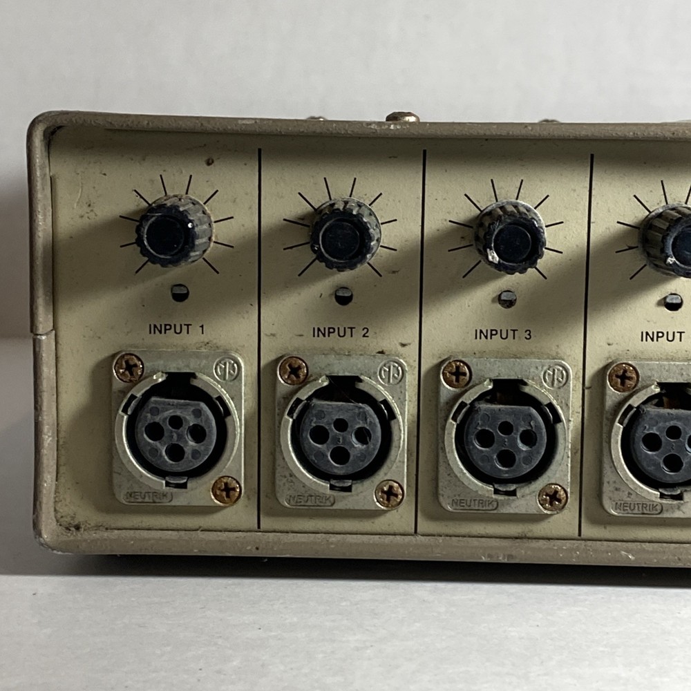 Marti Electronics RPT-30 Series Remote Pickup Transmitter Powers On - As Is