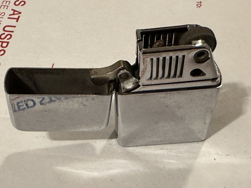 Vintage Ronson Wind II Cigarette Lighter Sparks Needs Butane Refill