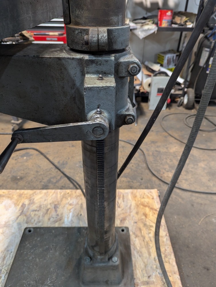 DoALL 20" Geared-Head Drill Press Model D-20100
