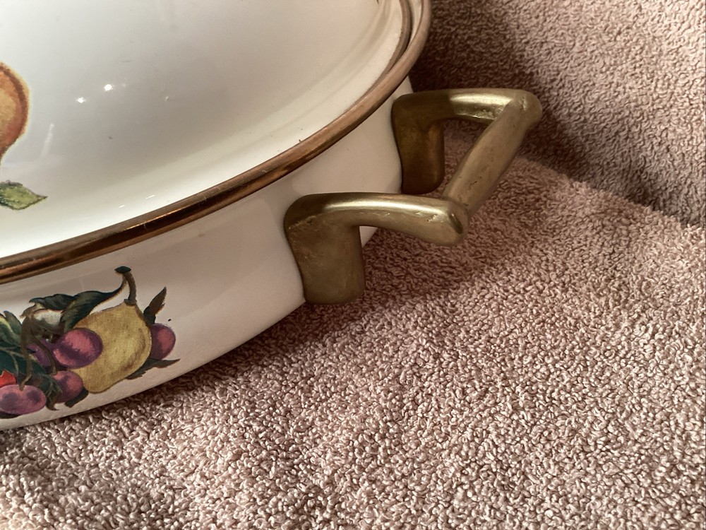 Cornucopia Lidded Serving Dish w/saucepan handles fruit pattern vintage
