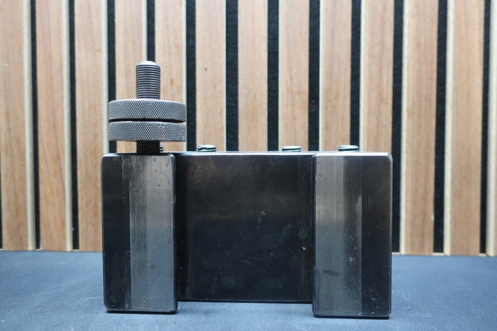 ALORIS EA1 | 1.5" Quick Change Tool Holder