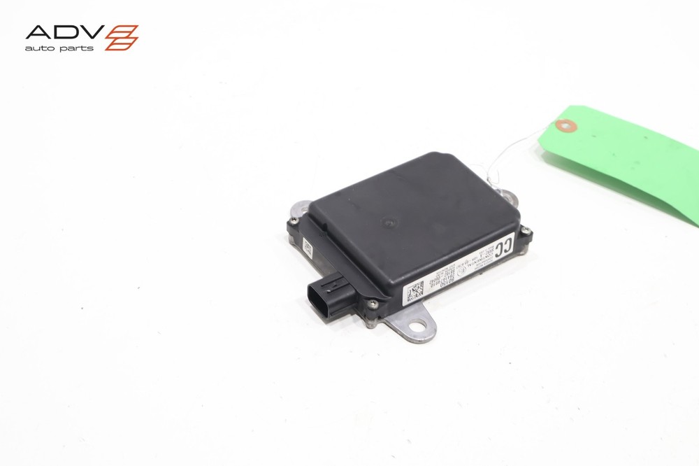 2015 - 2017 TOYOTA CAMRY REAR RIGHT SIDE BLIND SPOT RADAR SENSOR MODULE OEM