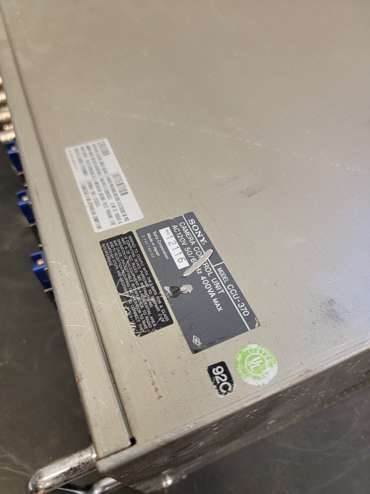 Sony CCU-370 Camera Control Unit (2)