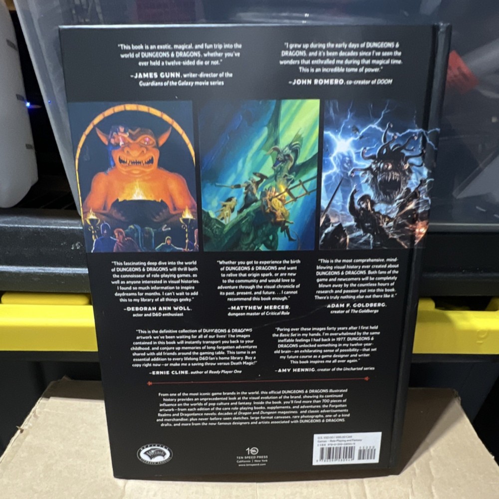 Dungeons & Dragons Art & Arcana A Visual History Hardcover