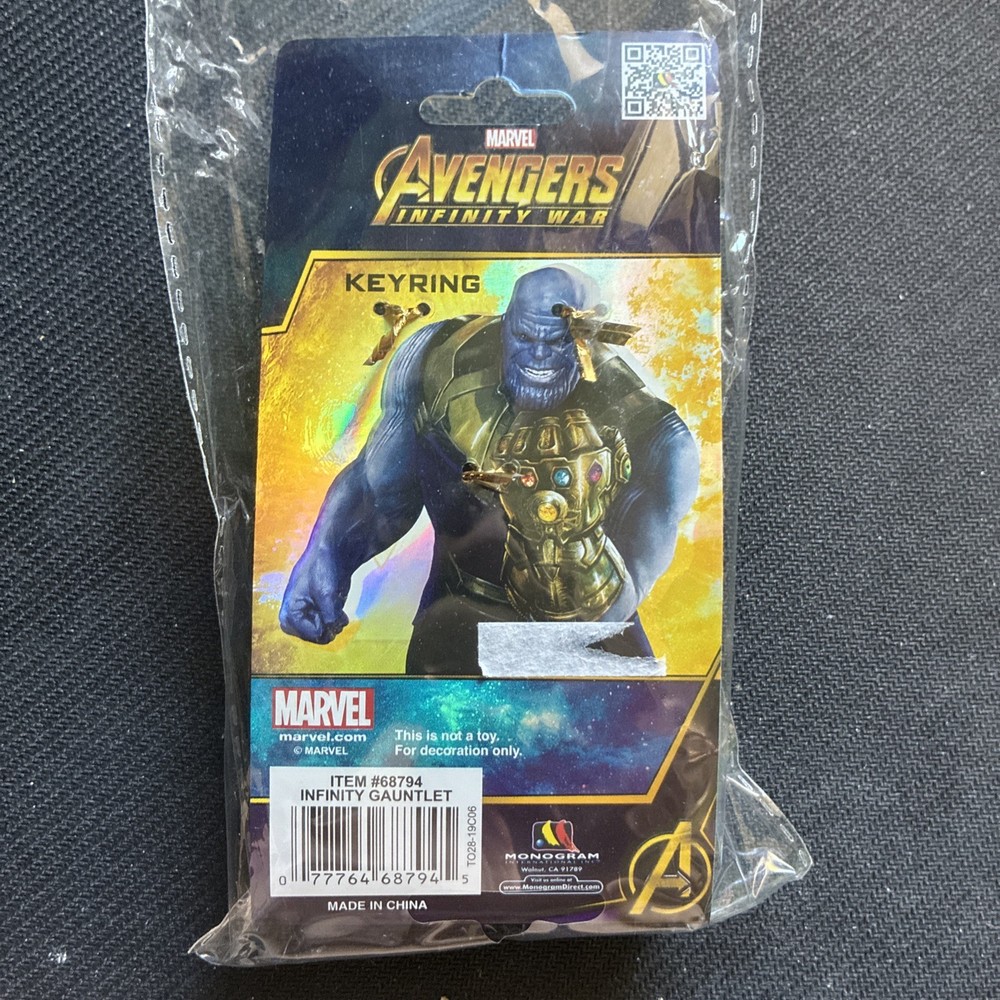 Marvel Comics Avengers Infinity Gauntlet Pewter Keyring Key Chain Thanos