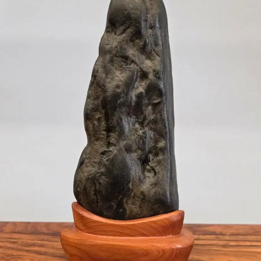 Good Condition Korean River Stone Collection (Large)