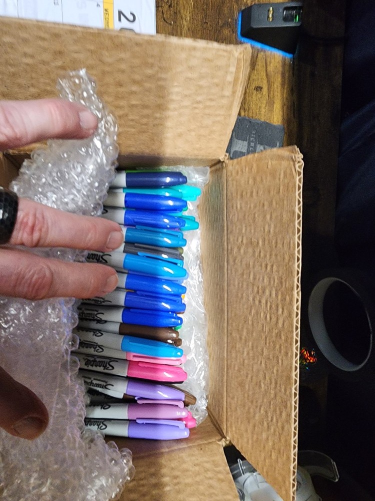 Sharpie Markers Lot
