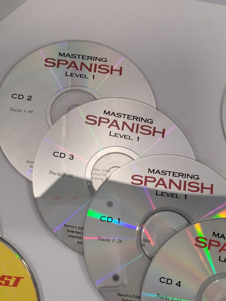 35 Spanish Loose Language PC CD-ROMs & Audio CDs - Living Language Learning