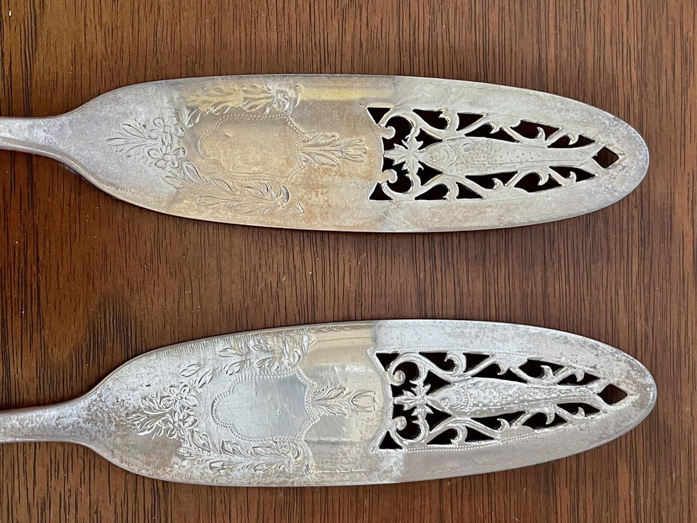 Pair Antique Victorian EP Pierced Silver Plate Fish Server Spatulas w Shields