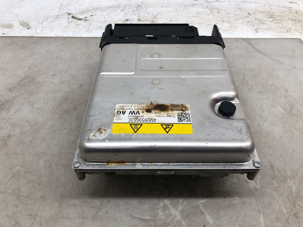 2016-2020 BENTLEY BENTAYGA VOLTAGE TRANSFORMER CONTROL MODULE UNIT 4M0959663E