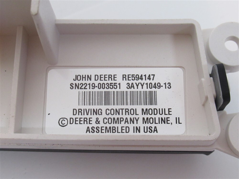 John Deere RE594147, Driving Control Module