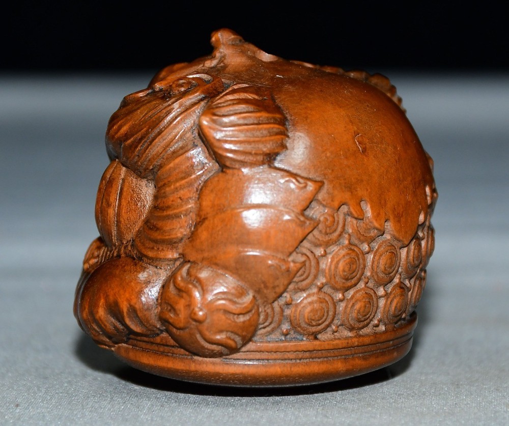 Exquisite Small Leaf Boxwood Handle