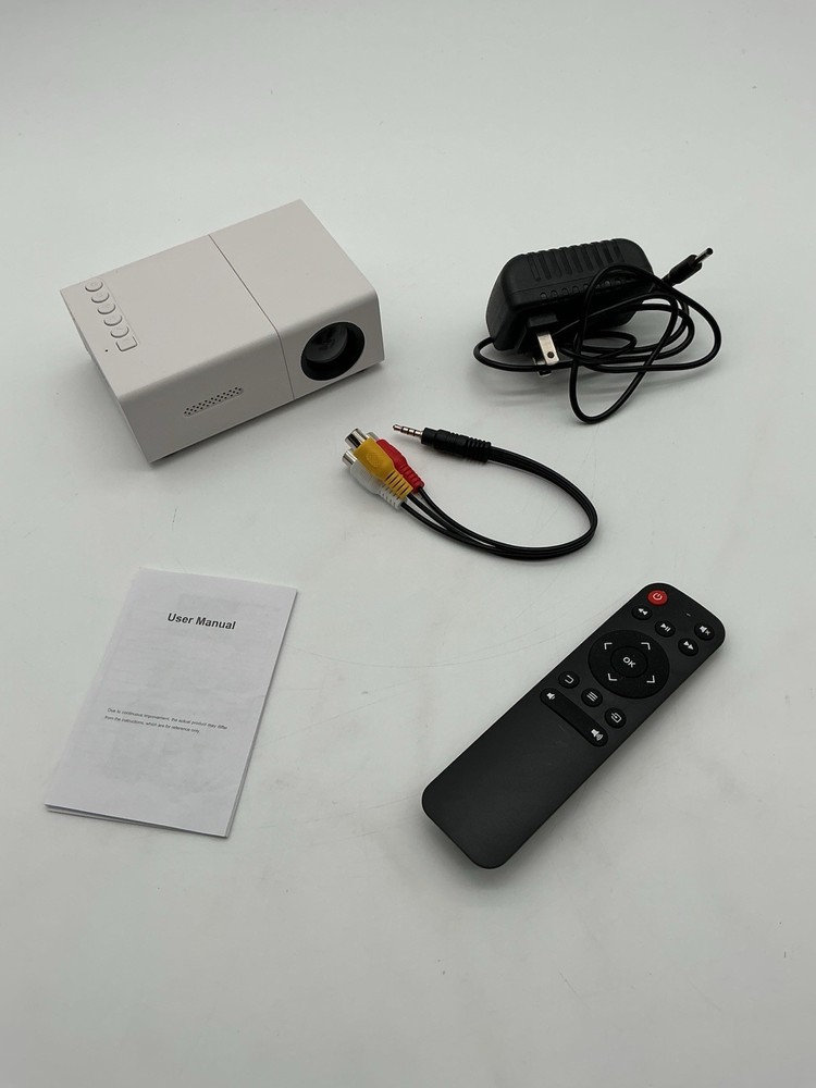 Portable Mini LED Projector Screen Mirroring WHITE (USED)