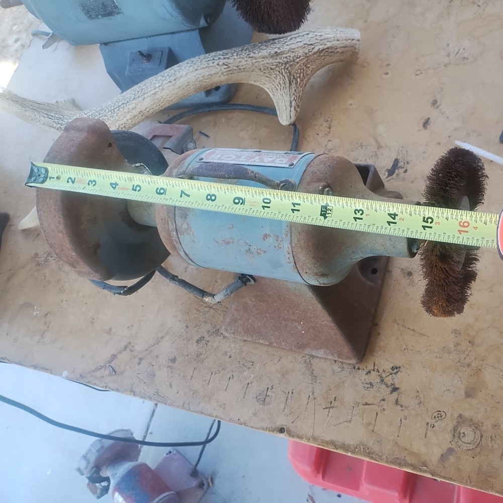 Dayton Bench Grinder Model 1Z706. 1hp 1/3