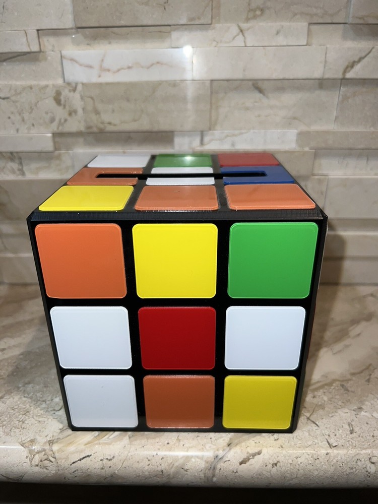 TISSUE BOX COVER - RUBIK'S CUBE - Plastic Canvas
