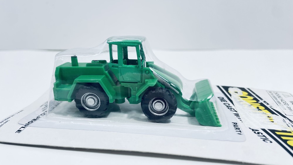 Boley #2032 HO Scale "Green" Bulldozer Loader