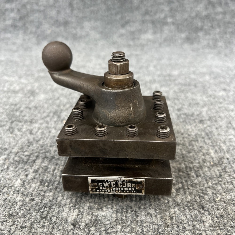 CWC Corr 4 WAY WEDGE TYPE TOOL POST Used