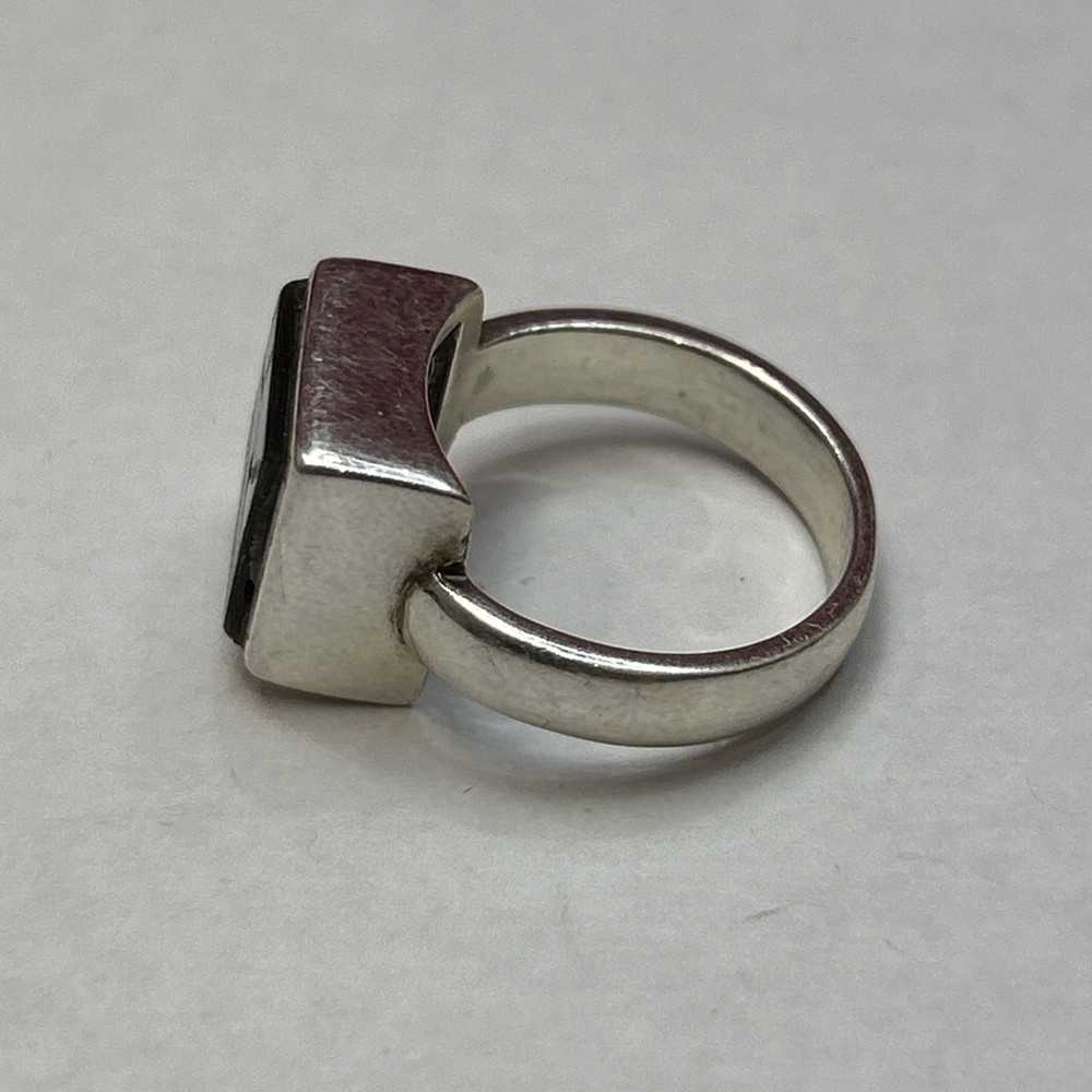 Vintage .925 Solid Sterling Silver Gemstone Ring