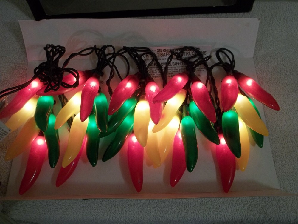 Vtg 2002 Target New 5 Cluster Multi Color Chili Pepper String 35 Light Set