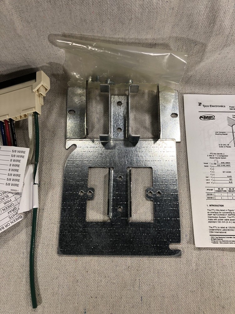 Tyco AMP 556190-2 PTU Power Transition Unit Kit (New)
