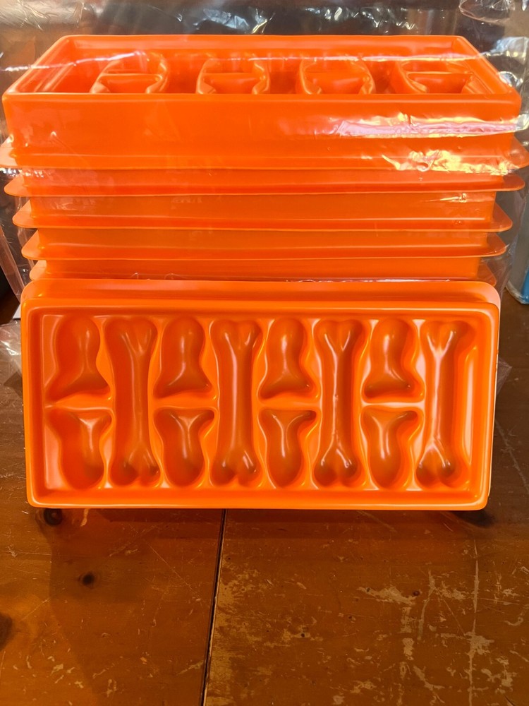 Dog Bone & Fish shaped Ice trays
