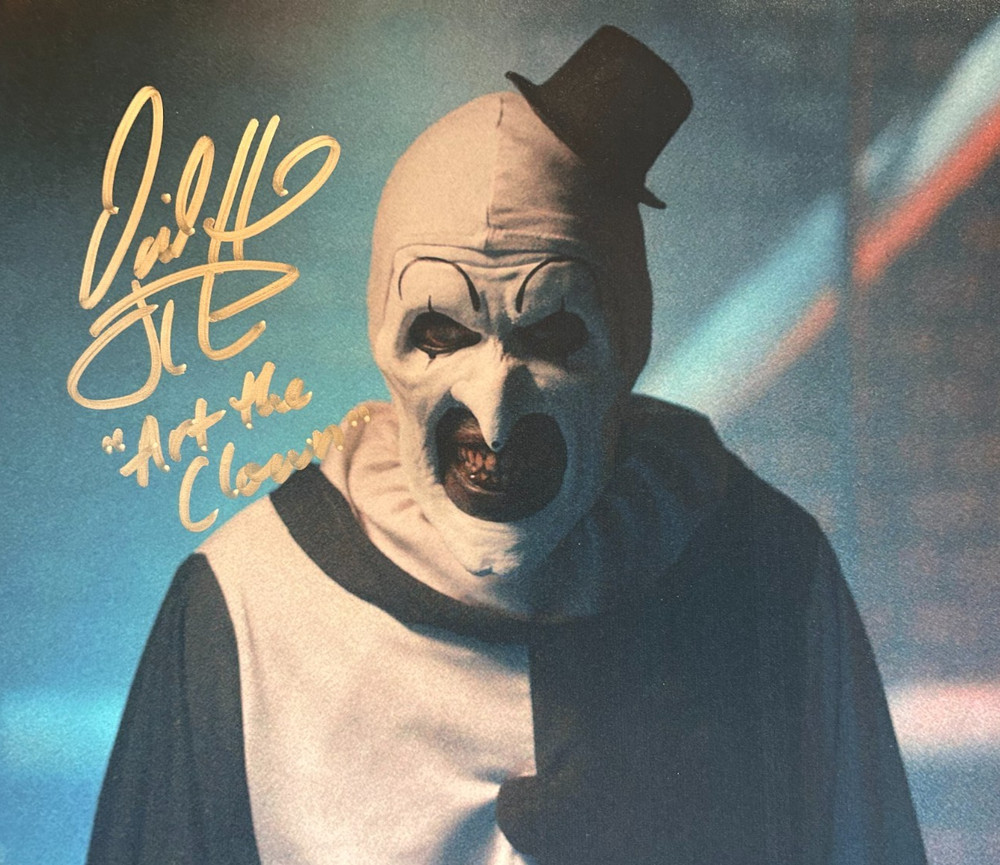 David Howard Thronton: Signed TERRIFIER 8x10"  Authentic Autograph w/COA