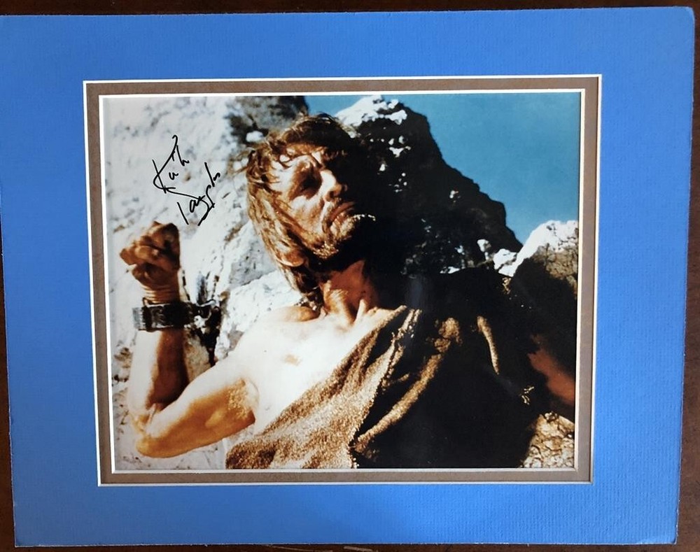 Kirk Douglas- Signed Matted Photograph