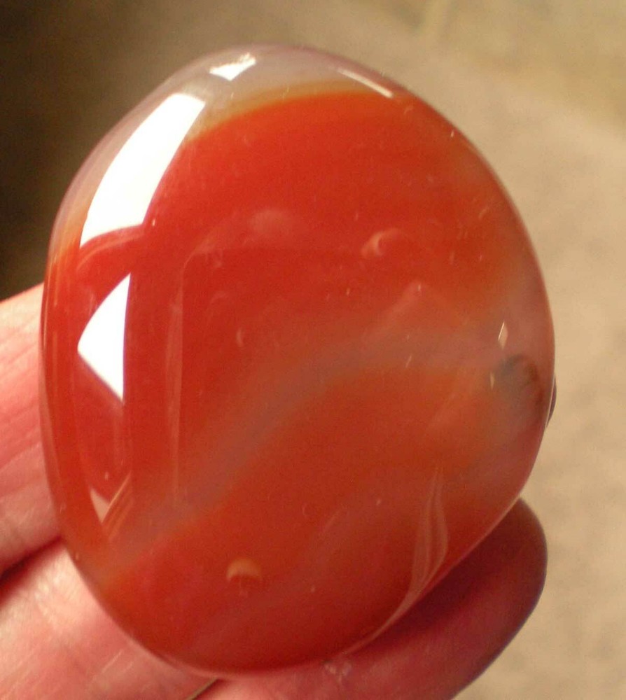 Carnelian Agate Palmstone sc707a