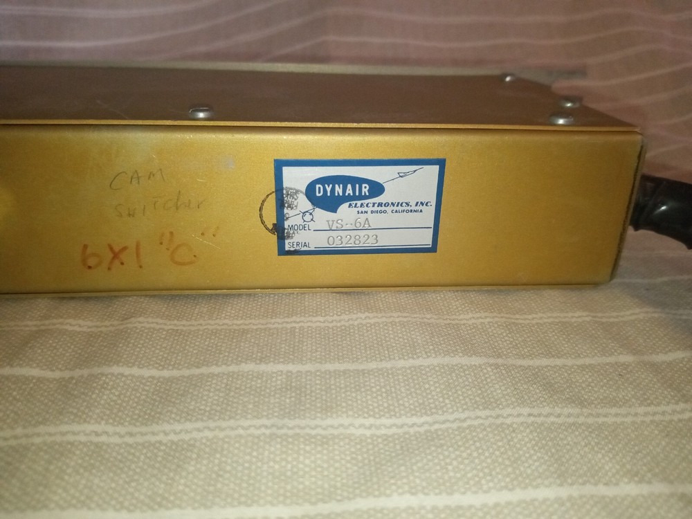 Vintage Dynair Electronics model VS-6A 6-Input Video Rackmount Switch