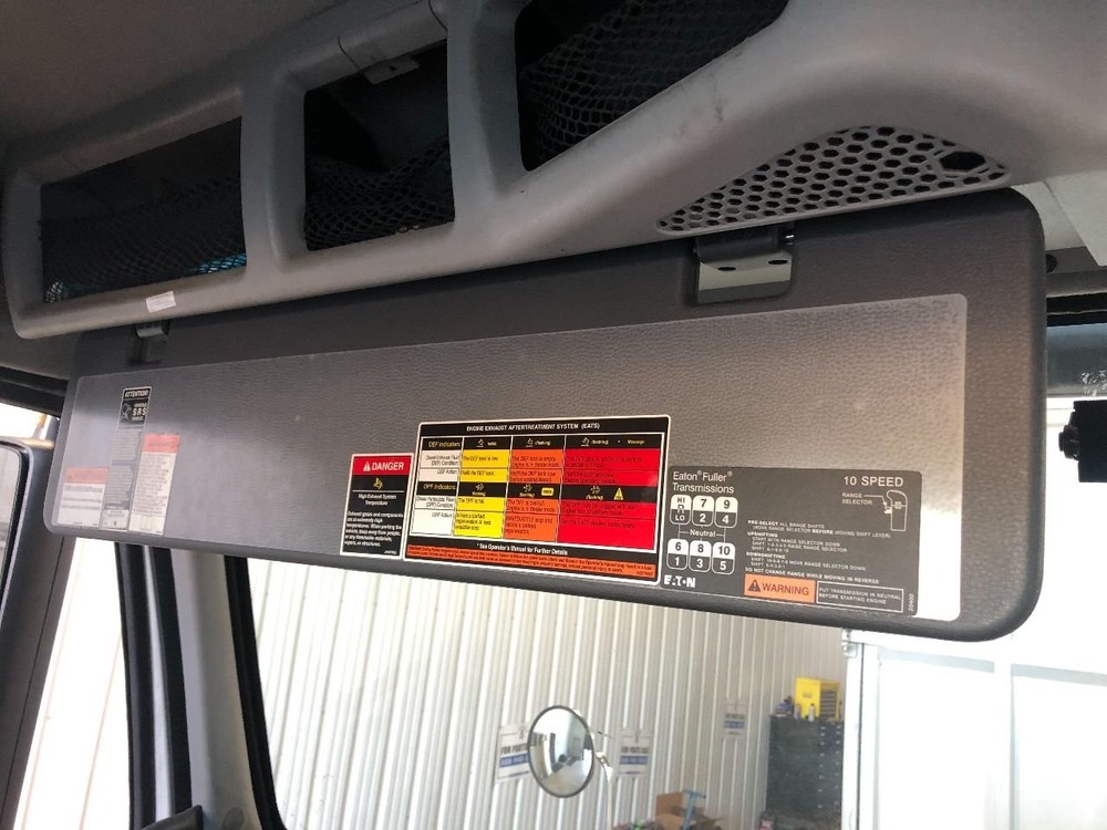 Volvo VNM Left/Driver Interior Sun Visor - Used