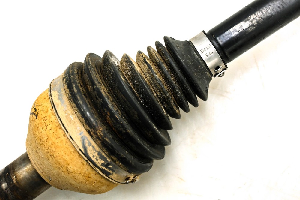 19 Can-Am Commander 800R XT 4x4 Rear Left Right Cv Axle