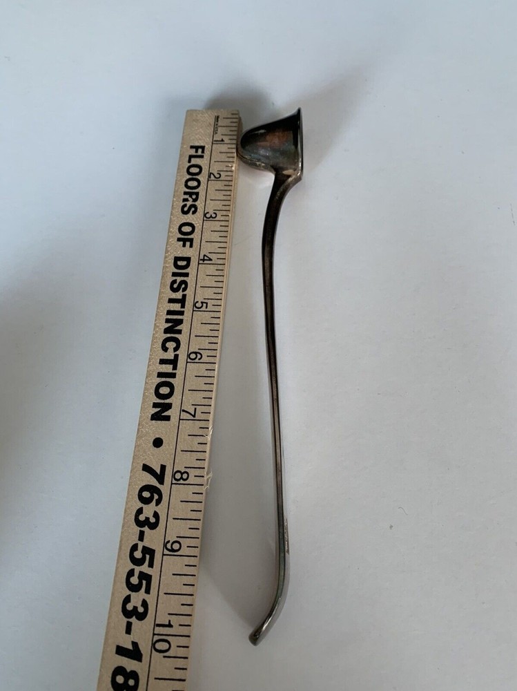 S&G ENGLAND CANDLE SNUFFER SILVER PLATED 10” (e20)
