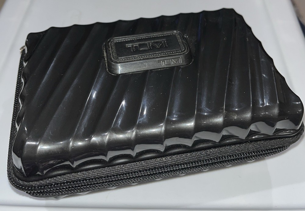 Small Zippered TUMI Case- Delta Airlines- Items Inside, Hard Plastic Case,Black