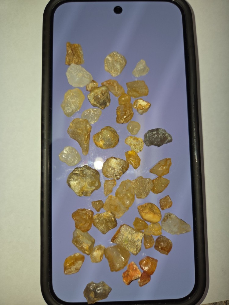 Lot Of Small Raw Stones