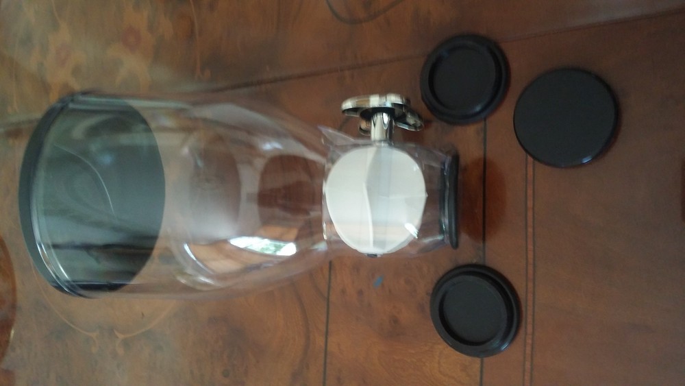 CEREAL DISPENSER BOTTOM LID